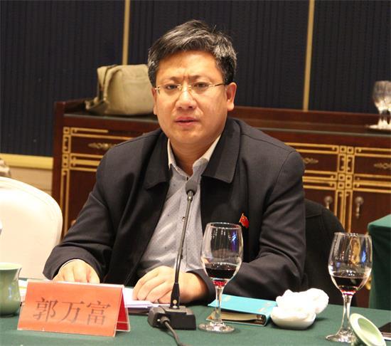 内蒙古40位餐饮业企业家汇聚青城交流经验展望未来